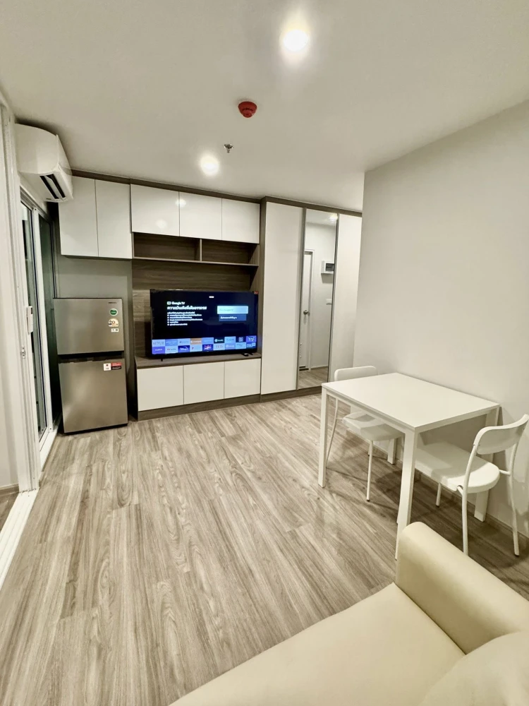 ให้เช่า Regent Home Bangna  ห้องน่าอยู่ เฟอร์พร้อม หิ้วกระเป๋าใบเดียวมาได้เลย++
