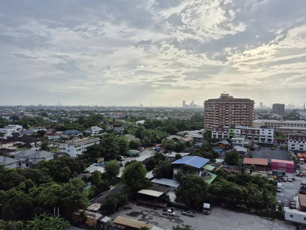 ให้เช่า Regent Home Bangna ห้องพร้อมอยู่ กั้นแยกชัดเจน ราคาคุ้ม รีบมาจับมาจองเลย อย่ารอช้า