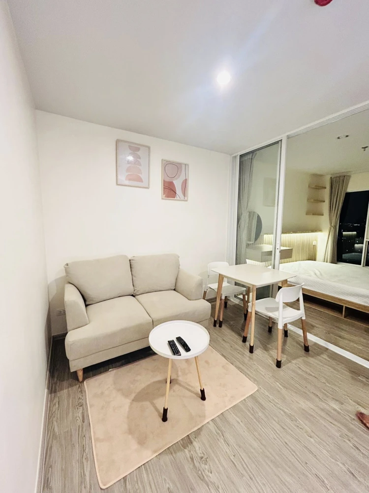 ให้เช่า Regent Home Bangna  ห้องพร้อมอยู่ ชั้นสูง หิ้วกระเป๋ษใบเดียวมาได้เลย++