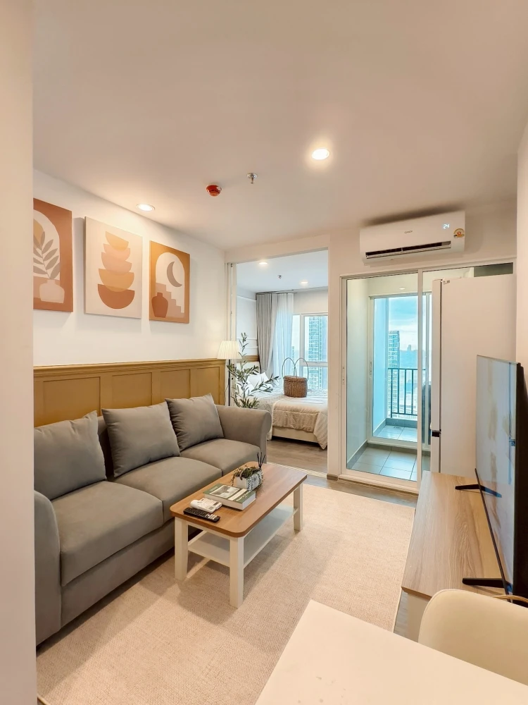 ให้เช่า Regent Home Bangna ห้องพร้อมอยู่ ชั้นสูง เฟอร์พร้อม รีบจองเลย!!
