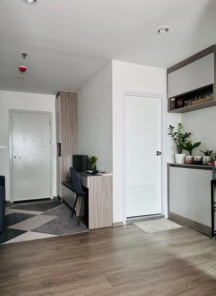 ให้เช่า Regent Home Bangna ห้องมุมคนไม่พลุกพล่าน ตกแต่งคุมโทน เฟอร์นิเจอร์ครบครัน ดีแบบนี้ห้ามพลาด