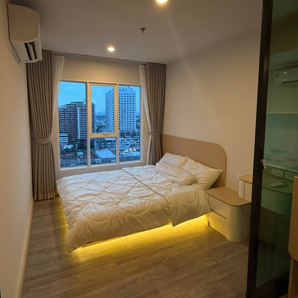 ให้เช่า Regent Home Bangna ห้องสตูดิโอ มาพร้อมเฟอร์นิเจอร์และเครื่องใช้ไฟฟ้าครบครัน จองด่วน