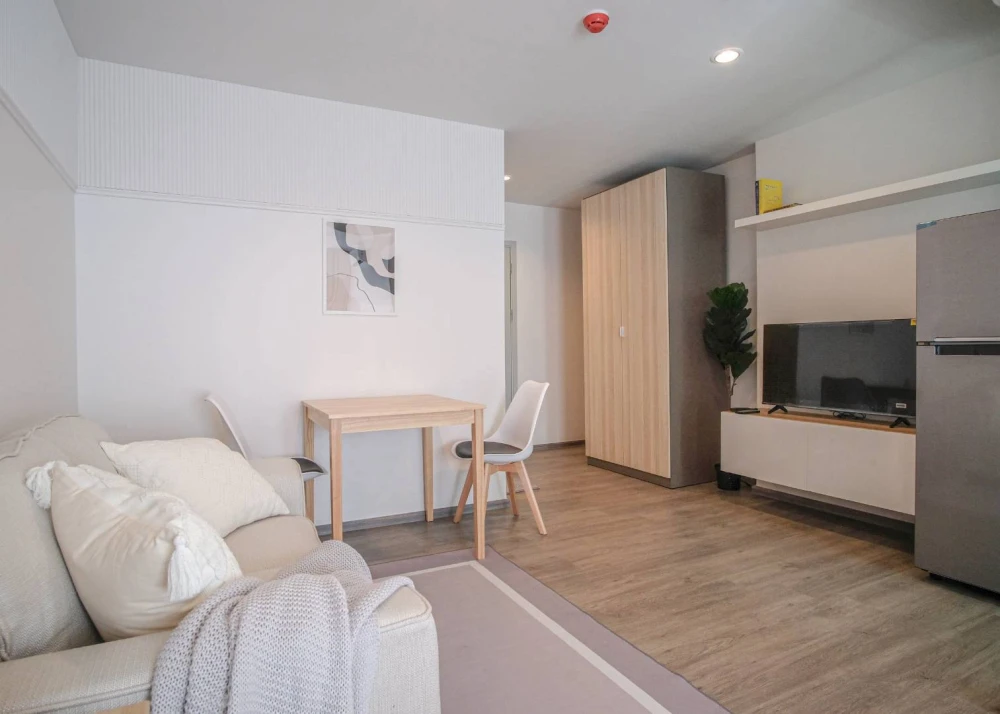 ให้เช่า Regent Home Bangna ห้องสวย ตกแต่งครบ พร้อมอยู่ สนใจจองเลย ด่วนๆ