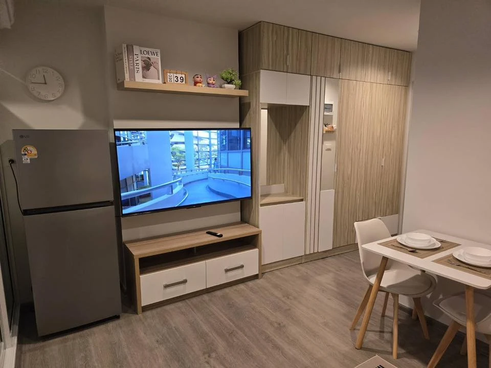 ให้เช่า Regent Home Bangna ห้องอยู่ชั้นสูง วิวสระ แต่งมินิมอล มูจิ สวยมาก พร้อมเข้าอยู่