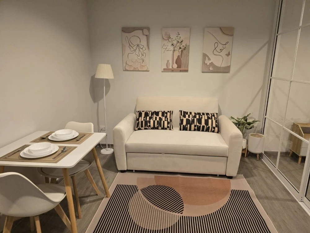 ให้เช่า Regent Home Bangna ห้องอยู่ชั้นสูง วิวสระ แต่งมินิมอล มูจิ สวยมาก พร้อมเข้าอยู่