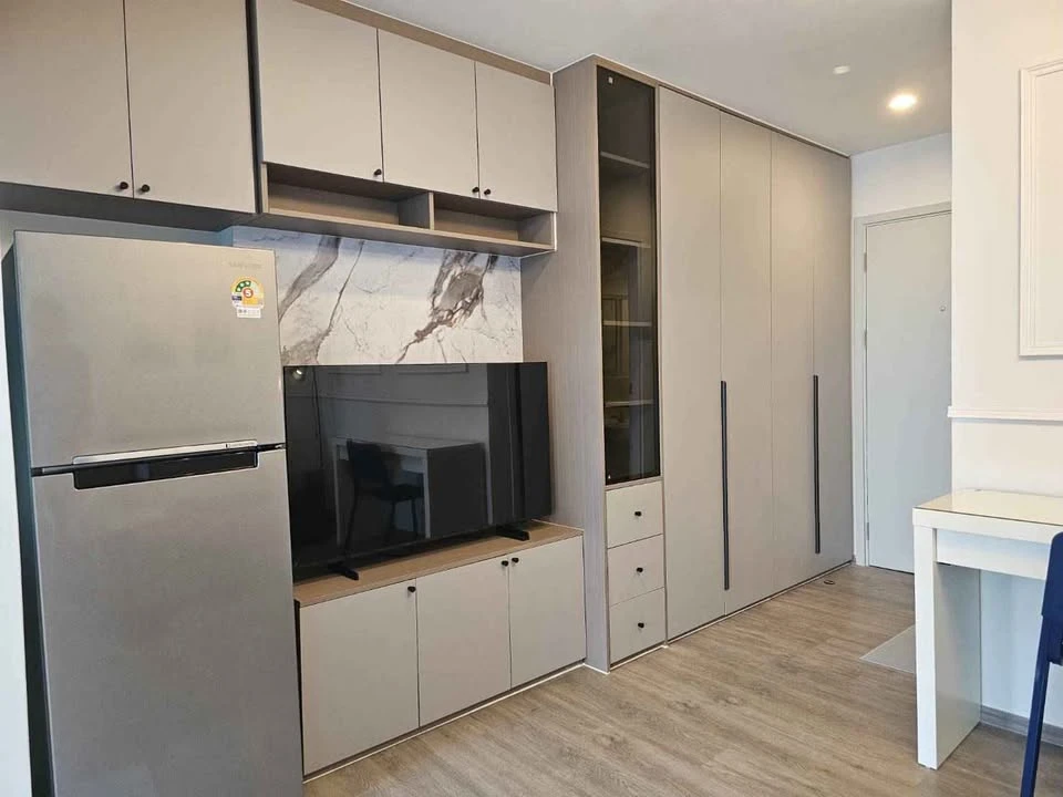 ให้เช่า Regent Home Bangna ห้องแต่งพร้อมอยู่ โทนขาวสบายตา ราคาสบายกระเป๋า มาจองเลยจ้า อย่าพลาด