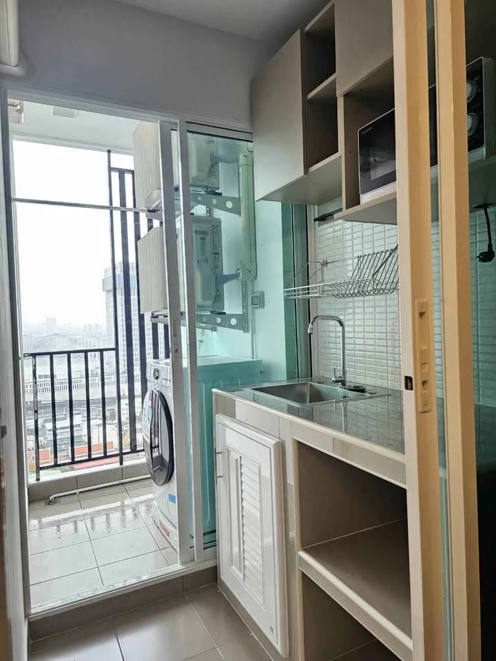 ให้เช่า Regent Home Bangna ห้องแต่งพร้อมอยู่ โทนขาวสบายตา ราคาสบายกระเป๋า มาจองเลยจ้า อย่าพลาด