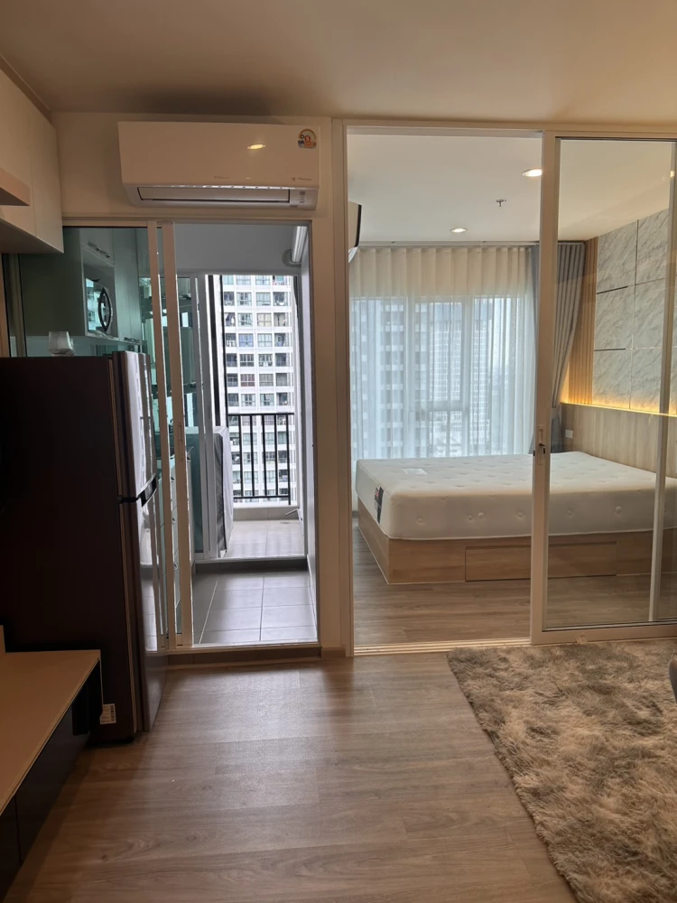 ให้เช่า Regent Home Bangna ห้องแต่งสวยคุมโทน บิ้วอินหัวเตียงอย่างดี มาพร้อมเฟอร์นิเจอร์ครบครัน จองด่วน