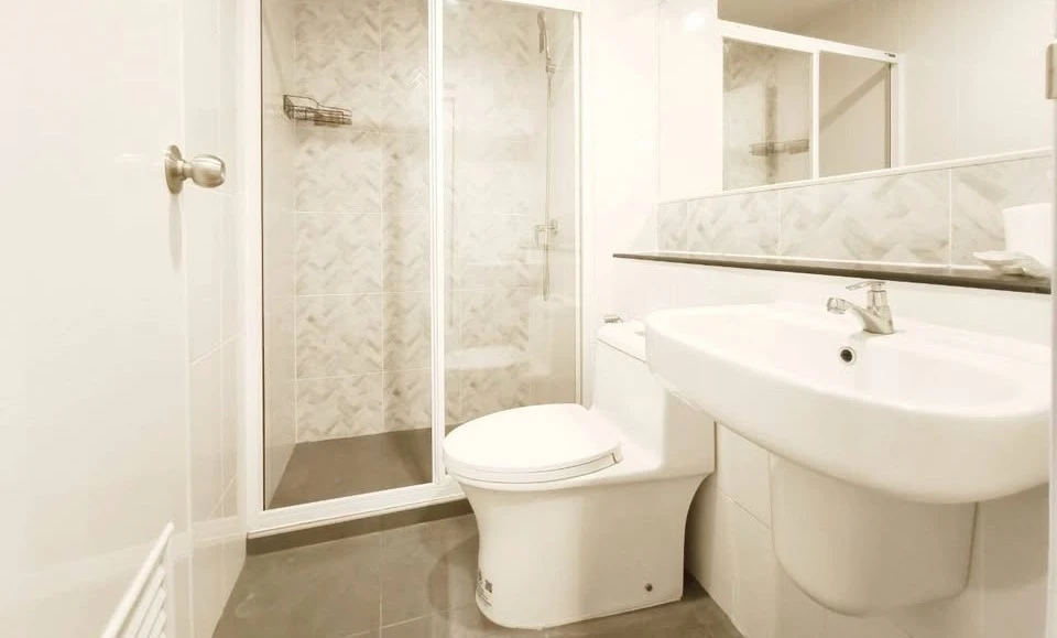 ให้เช่า Regent Home Bangna ห้องแต่งสวย บิ้วอินหัวเตียงสุดปัง เห็นวิวเมือง รีบจองเลย