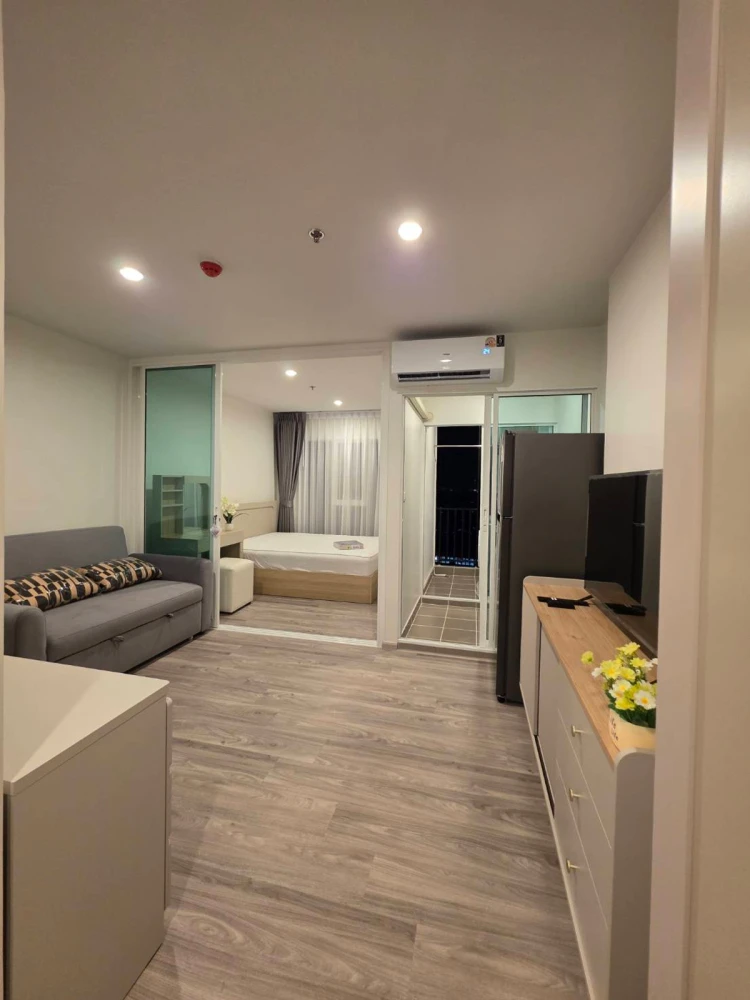 ให้เช่า Regent Home Bangna อาคาร A วิวโล่งแม่น้ำ บรรยากาศช่วงกลางคืนสวยมาก มีเฟอร์นิเจอร์ เครื่องใช้ไฟฟ้าครบ สามารถเข้าอยู่ได้ทันที