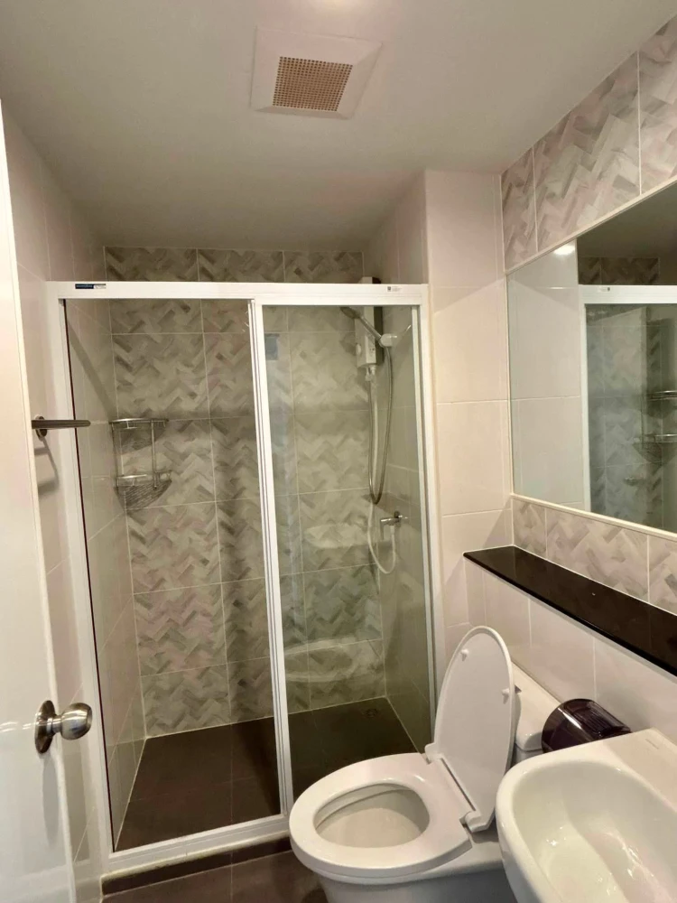 ให้เช่า Regent Home Bangna 1 ห้องนอน 1 ห้องน้ำ ตกแต่งคุมโทน เฟอร์นิเจอร์ครบครัน จองเลย