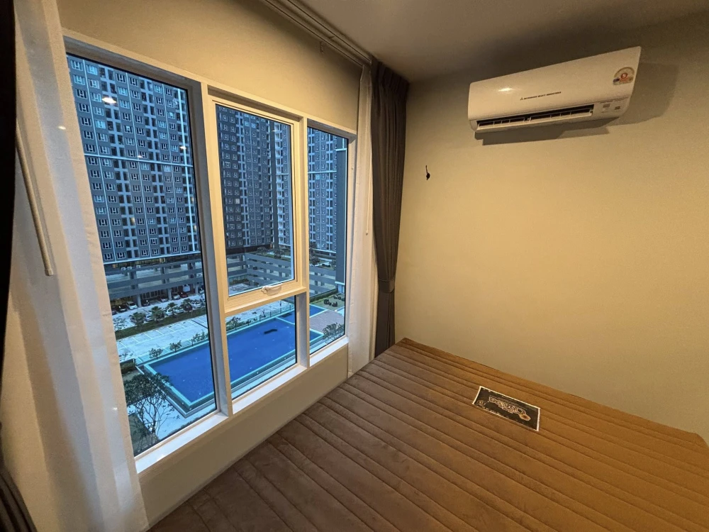 ให้เช่า Regent Home Bangna 1 ห้องนอน 1 ห้องน้ำ ตกแต่งคุมโทน เห็นวิวสระว่ายน้ำ รีบจองเลยตอนนี้