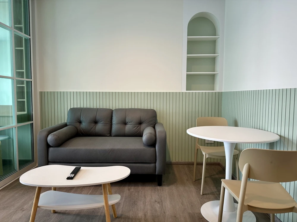 ให้เช่า Regent Home Bangna 1 ห้องนอน 1 ห้องน้ำ บิ้วอินเฟอร์นิเจอร์อย่างดี หิ้วกระเป๋าเข้าอยู่ได้เลยจ้า