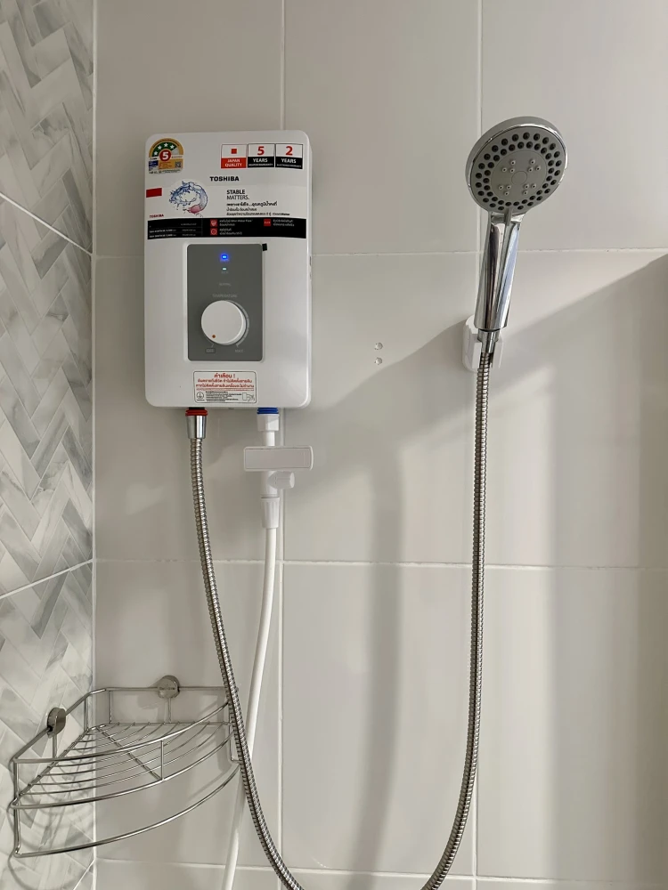 ให้เช่า Regent Home Bangna 1 ห้องนอน 1 ห้องน้ำ บิ้วอินเฟอร์นิเจอร์อย่างดี หิ้วกระเป๋าเข้าอยู่ได้เลยจ้า