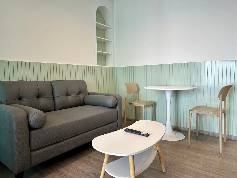 ให้เช่า Regent Home Bangna 1 ห้องนอน 1 ห้องน้ำ บิ้วอินเฟอร์นิเจอร์อย่างดี หิ้วกระเป๋าเข้าอยู่ได้เลยจ้า