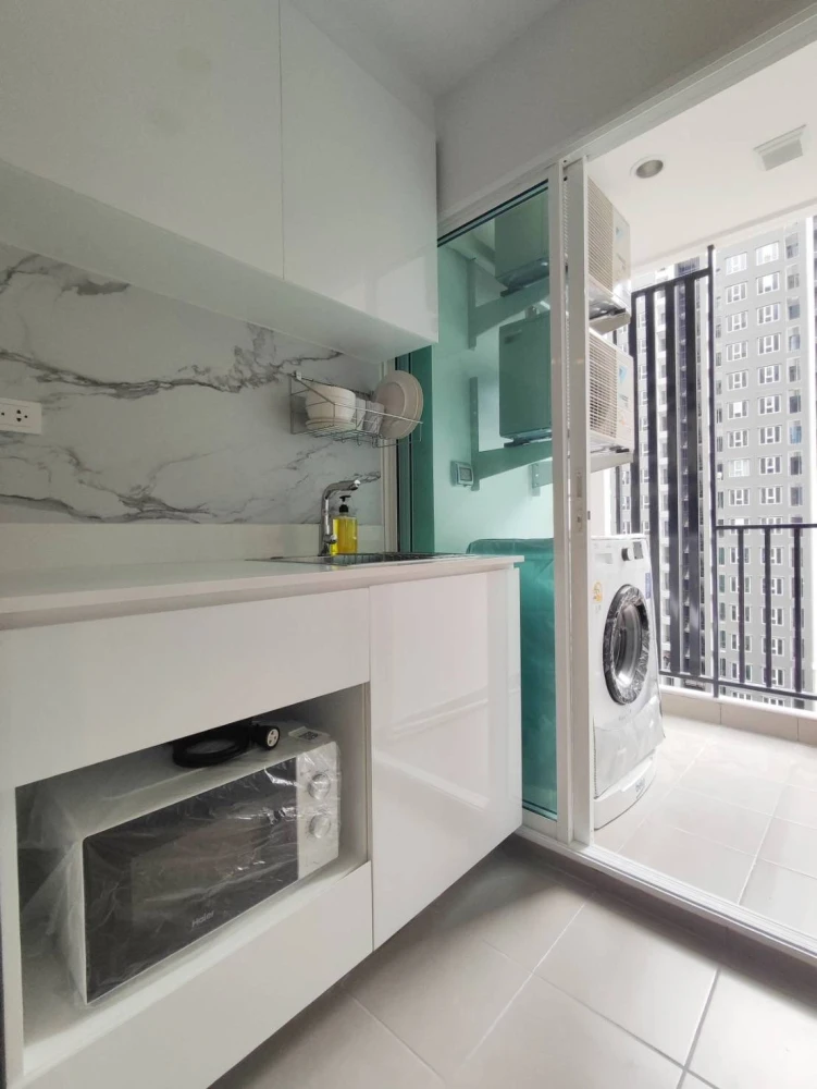 ให้เช่า Regent Home Bangna 1 ห้องนอน 1 ห้องน้ำ มาพร้อมเฟอร์นิเจอร์ครบครัน หิ้วกระเป๋าเข้าอยู่ได้เลยจ้า