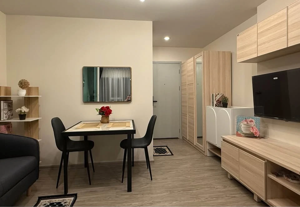 ให้เช่า Regent Home Bangna 1 ห้องนอน 1 ห้องน้ำ เฟอร์นิเจอร์และเครื่องใช้ไฟฟ้าครบครัน หิ้วกระเป๋าเข้าอยู่ได้เลยจ้า