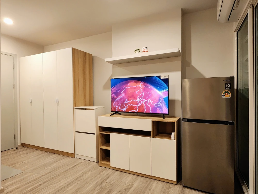 ให้เช่า Regent Home Bangna One bed room ชั้น 16 ได้วิวสูง เฟอร์ เครื่องใช้ไฟฟ้าครบ ลากกระเป๋าเข้าอยู่ได้เลย