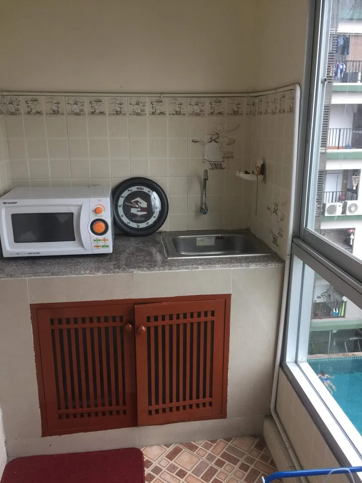 ให้เช่า Regent Home IV Sukhumvit 85 ห้องพร้อมอยู่ ราคาสบายกระเป๋า ดีแบบนี้รีบจองเลย ก่อนพลาด!!!
