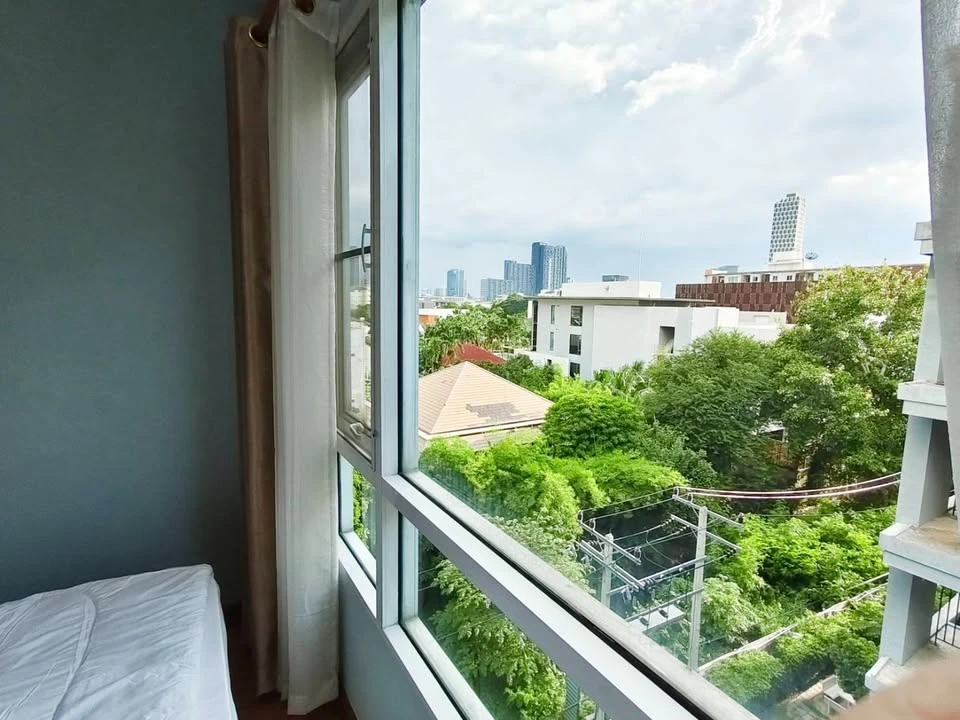 ให้เช่า Regent Home Sukhumvit 81 ชั้น6 ห้องวิวโล่ง หัวมุม สงบส่วนตัว ตกแต่งสวยงามน่าอยู่มากๆ รีบจองเลยจ้า