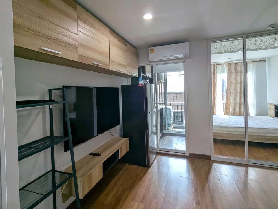 ให้เช่า Regent home Sukhumvit 81 สิ่งอำนวยความสะดวกครบครัน มีทีวี ตู้เย็น เครื่องซักผ้า สนใจจองเลย