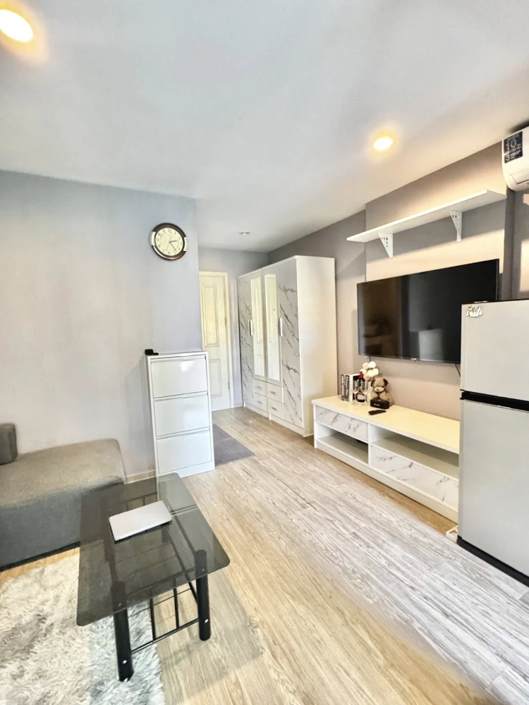 ให้เช่า Regent Home Sukhumvit 97/1 ห้องน่าอยู่ ชั้น 3 เฟอร์และเครื่องใช้ไฟฟ้าครบครัน หิ้วกระเป๋าเข้าอยู่ได้เลยจ้า