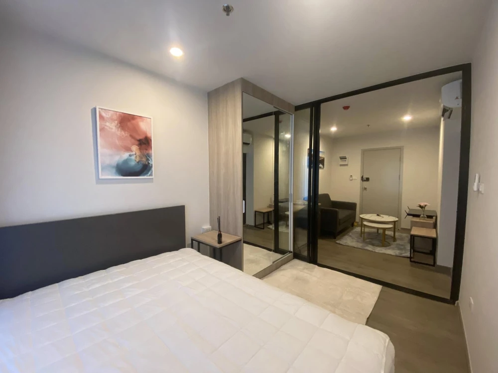 ให้เช่า Regent Home Wuttakat ชั้น 16 วิวสระว่ายน้ำ ห้องแต่งครบ น่าอยู่ จองเลย