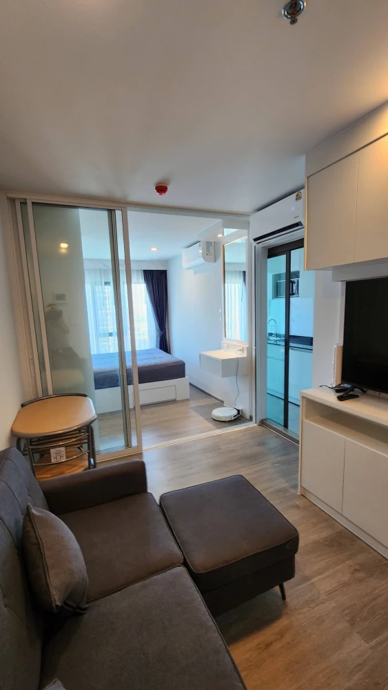 ให้เช่า Regent Home Wuttakat ห้องชั้นสูง น่าอยู่ เฟอร์พร้อม จองเลย