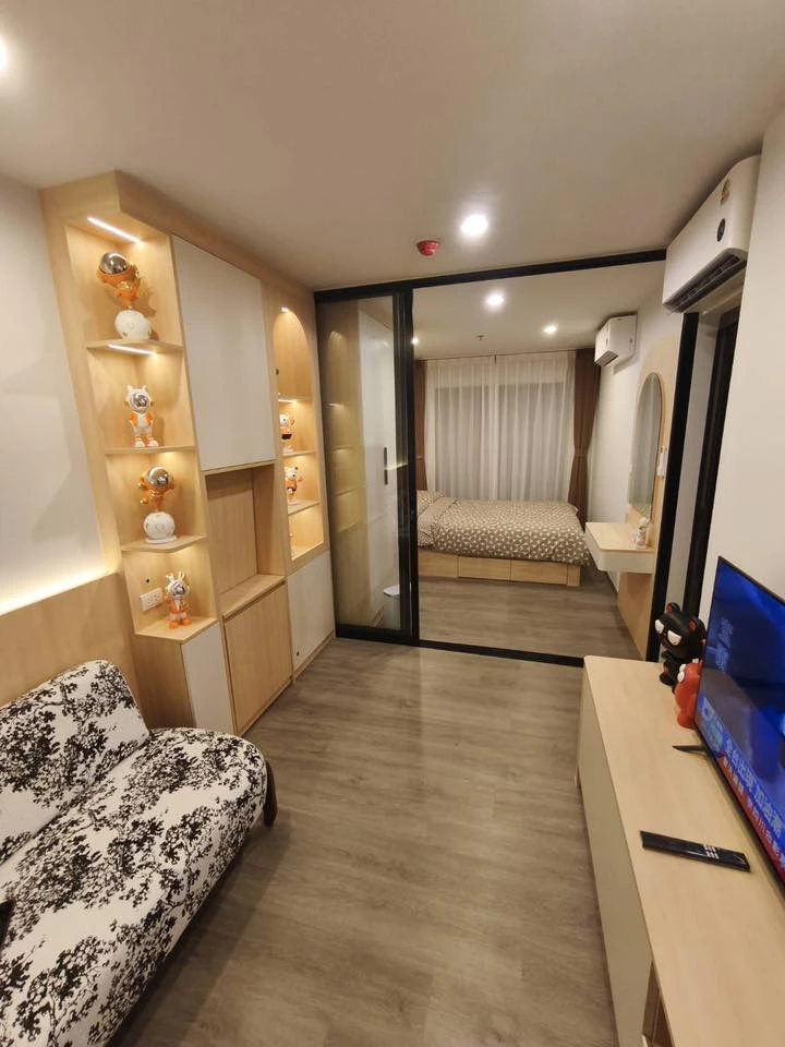 ให้เช่า Regent Home Wuttakat ห้องชั้นสูง พร้อมอยู่ เฟอร์พร้อม จองเลย