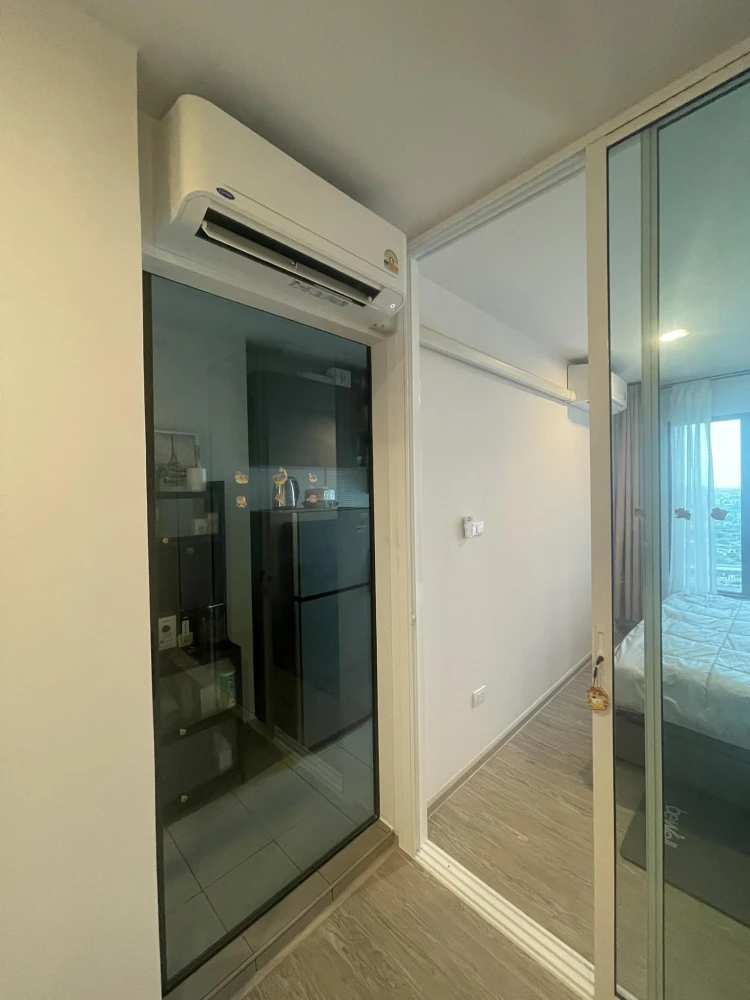 ให้เช่า Regent home wuttakat ห้องชั้นสูง ลมดี พร้อมอยู่ เฟอร์พร้อม เตรื่องใช้ไฟฟ้าครบ จองเลย