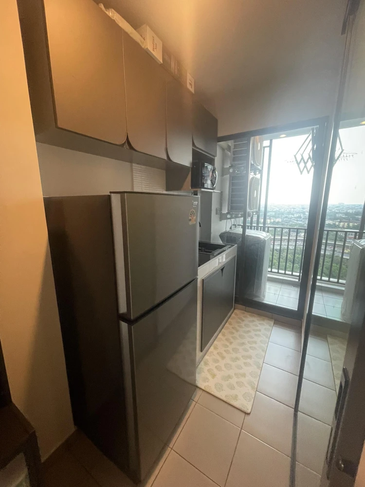 ให้เช่า Regent home wuttakat ห้องชั้นสูง ลมดี พร้อมอยู่ เฟอร์พร้อม เตรื่องใช้ไฟฟ้าครบ จองเลย