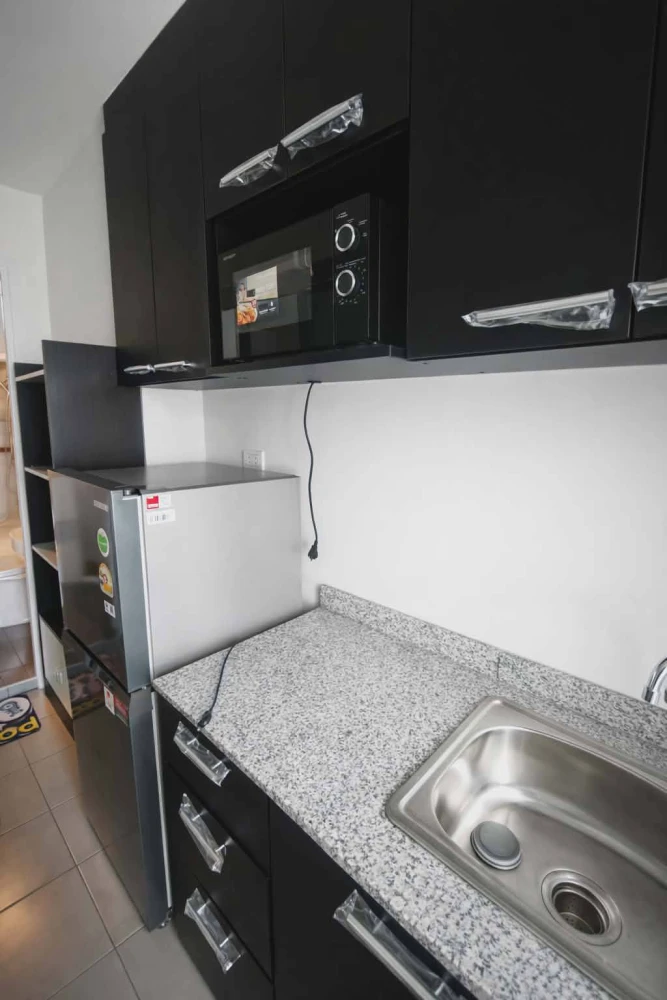 ให้เช่า Regent Home Wuttakat ห้องชั้นสูง วิวองค์พระ โล่งไม่มีตึกบัง  ลมเย็นสบาย แดดไม่ร้อน เฟอร์พร้อม ราคาสบายกระเป๋า จองเลย