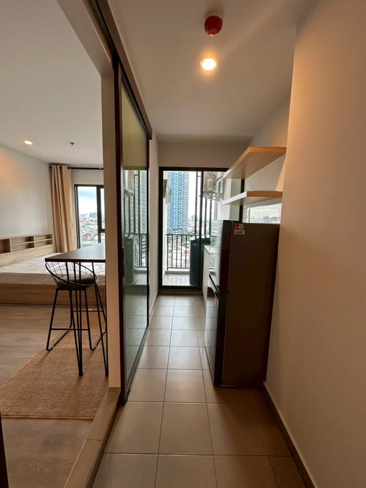 ให้เช่า Regent Home Wuttakat ห้องชั้นสูง เฟอร์รพ้อม ราคาสบายกระเป๋า จองเลย