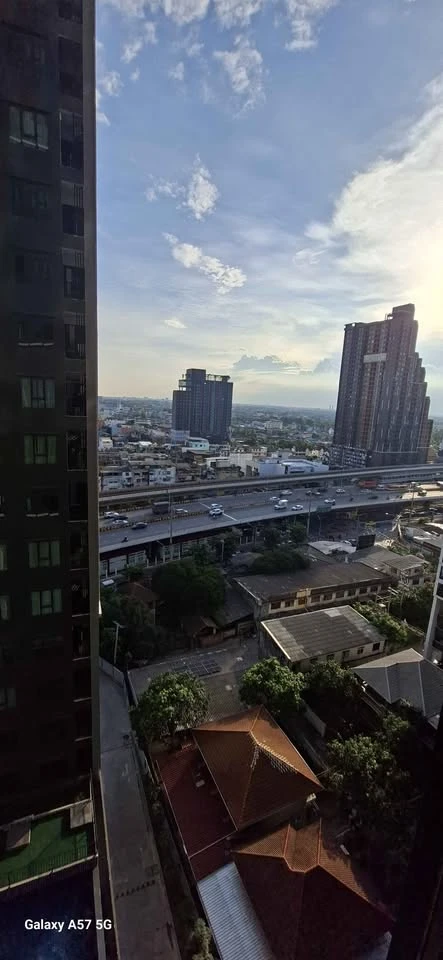 ให้เช่า Regent Home Wuttakat ห้องน่าอยู่ มาพร้อมสิ่งอำนวยความสะดวกครบครัน หิ้วกระเป๋าเข้าอยู่ได้เลยจ้า
