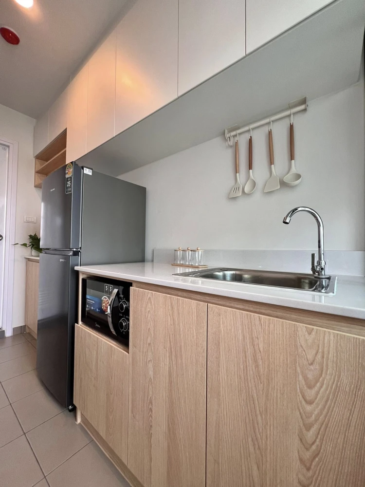 ให้เช่า Regent Home Wuttakat ห้องพร้อมอยู่ ชั้นสูง พร้อมเฟอร์ รีบจองเลย