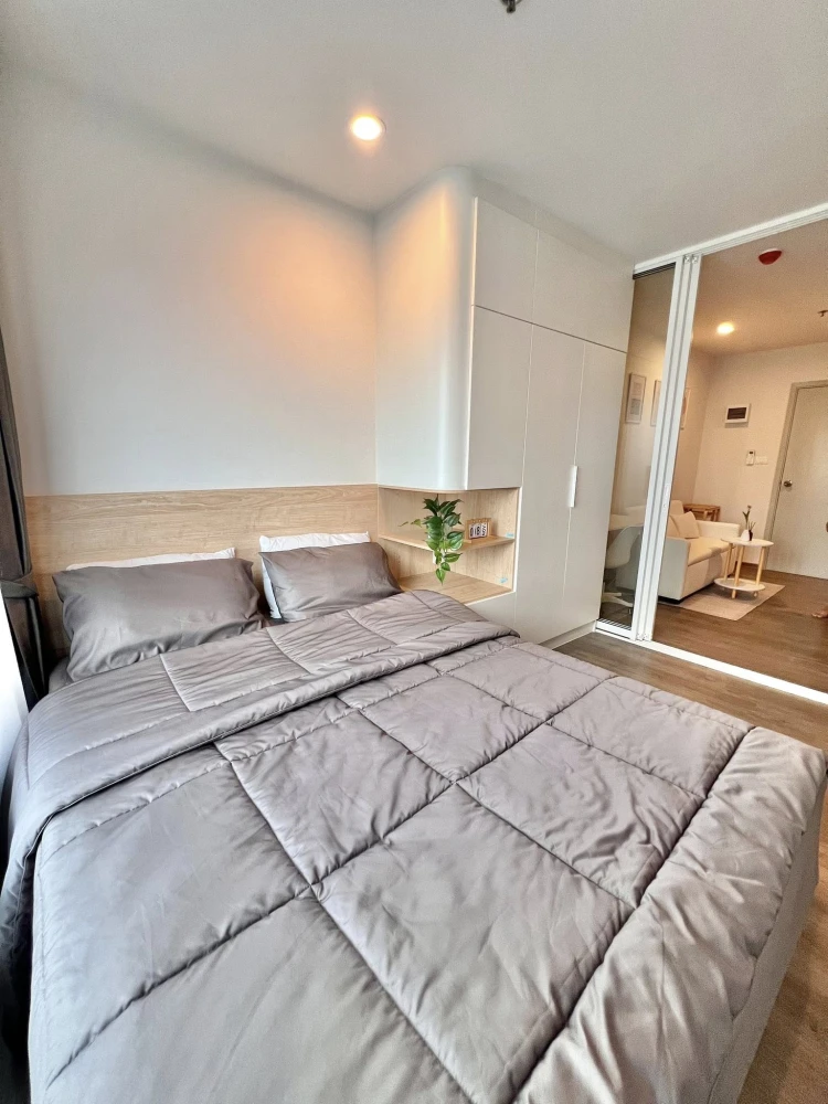 ให้เช่า Regent Home Wuttakat ห้องพร้อมอยู่ ชั้นสูง พร้อมเฟอร์ รีบจองเลย