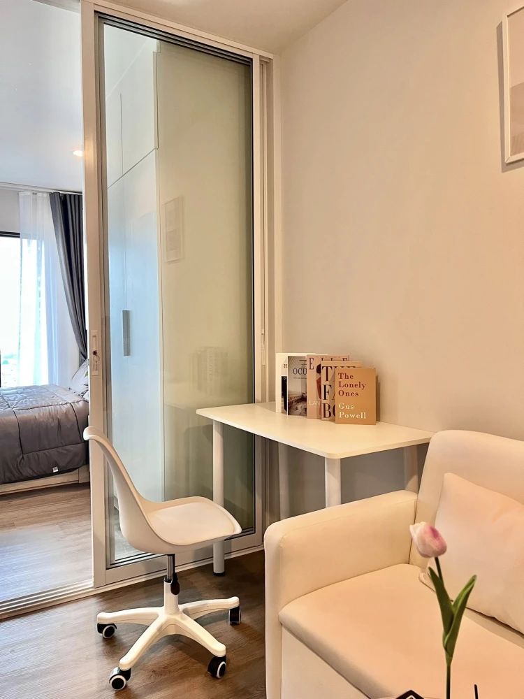 ให้เช่า Regent Home Wuttakat ห้องพร้อมอยู่ ชั้นสูง พร้อมเฟอร์ รีบจองเลย