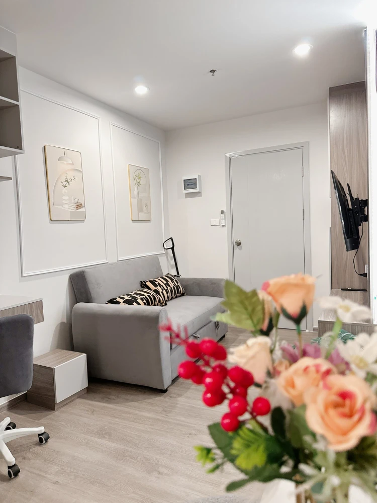 ให้เช่า Regent Home Wuttakat ห้องพร้อมอยู่ เฟอร์พร้อม ชั้นสูงลมดี จองเลย