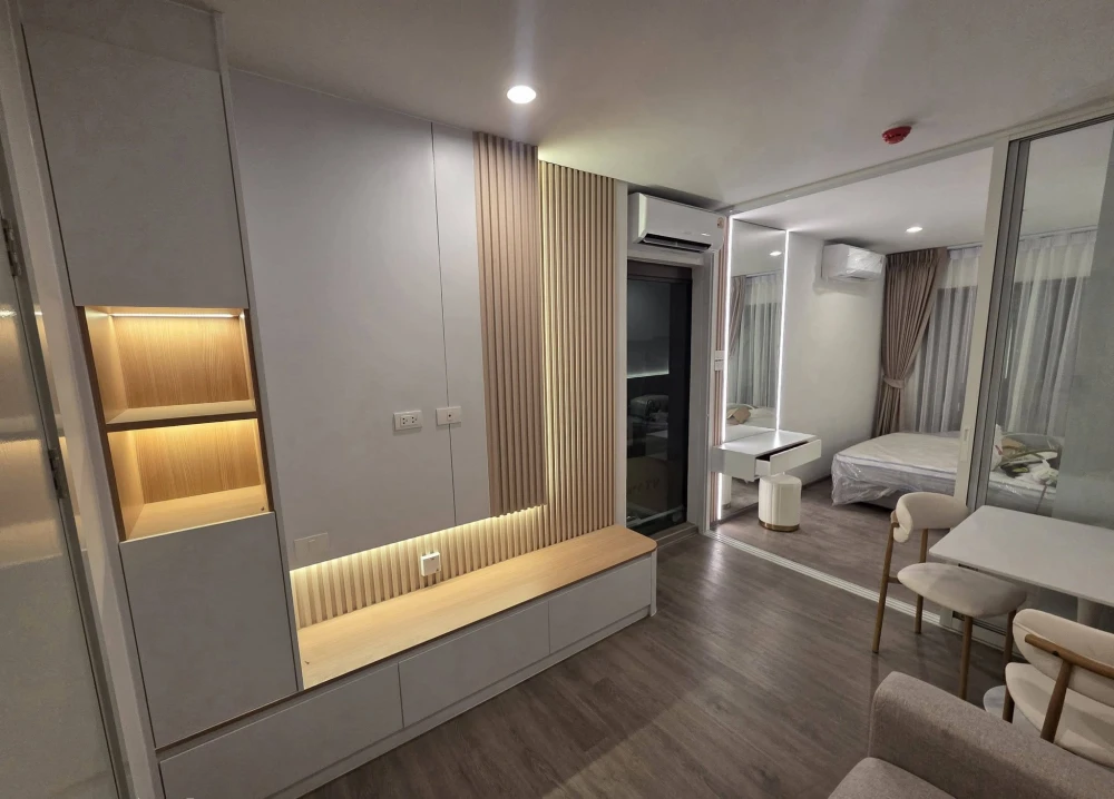 ให้เช่า Regent Home Wuttakat ห้องพร้อมอยู่ เฟอร์พร้อม ชั้นสูงลมดี วิวสวย จองเลย