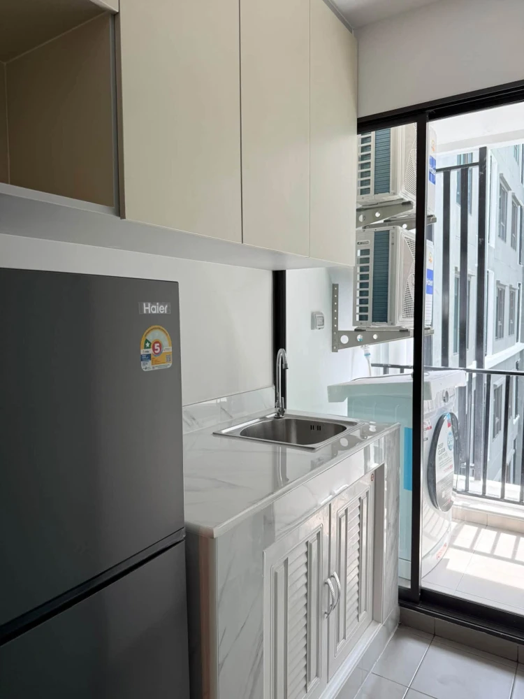 ให้เช่า Regent Home Wuttakat ห้องอยู่ชั้นสูงมากๆ ตกแต่งครบ เฟอร์นิเจอร์และเครื่องใช้ไฟฟ้าพร้อมอยู่