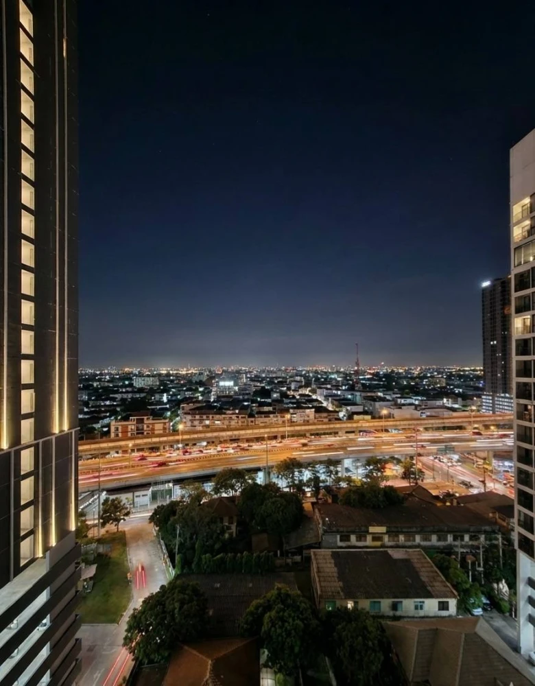 ให้เช่า Regent Home Wuttakat ห้องเปล่า สะอาด โปร่งโล่ง ได้วิว BTS คนชอบแต่งห้องห้ามพลาด