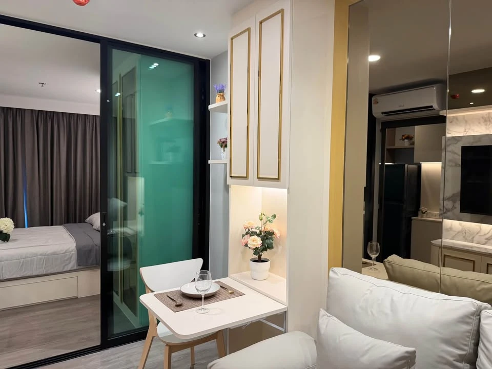 ให้เช่า Regent Home Wuttakat ห้องแต่งสวยเรียบหรูดูแพง บิ้วอินเฟอร์นิเจอร์ไม้แท้อย่างดี จองด่วน