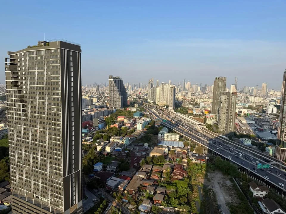 ให้เช่า Regent Home Wuttakat ห้องแต่งสวยเรียบหรูดูแพง บิ้วอินเฟอร์นิเจอร์ไม้แท้อย่างดี จองด่วน