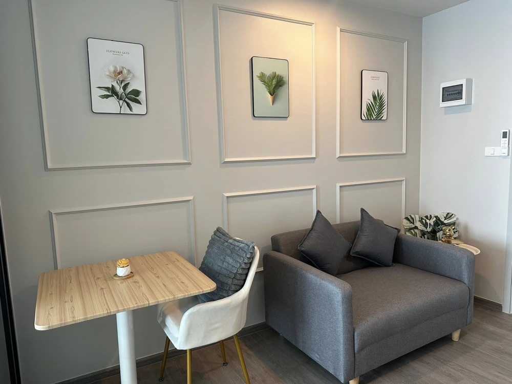 ให้เช่า Regent Home Wuttakat 1 ห้องนอน 1 ห้องน้ำ ตกแต่งครบครัน เฟอร์ครบ หิ้วกระเป๋าเข้าอยู่ได้เลยจ้า