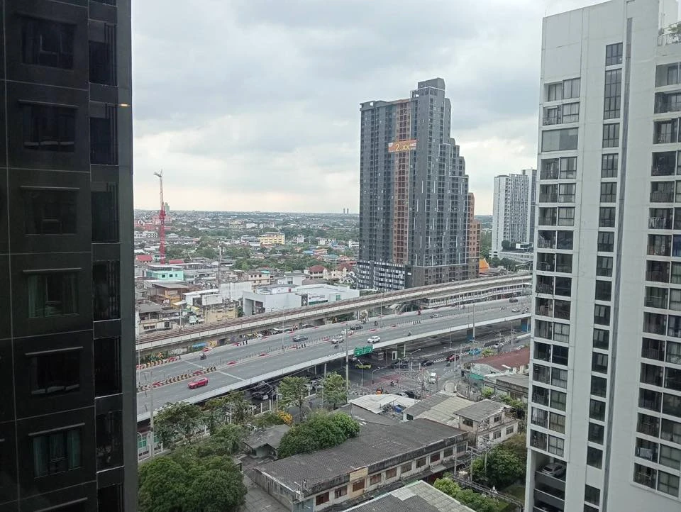 ให้เช่า Regent Home Wutthakat ห้องชั้นสูง พร้อมอยู่ หิ้วกระเป๋าใบเดียวมาได้เลย!!!