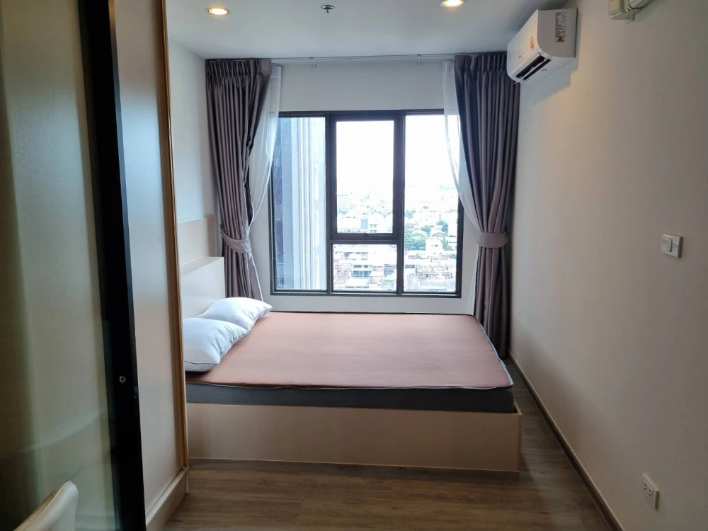ให้เช่า  Regent home Wutthakat ห้องพร้อมอยู่ เฟอร์ เครื่องใช้ไฟฟ้าครบ ชั้น 26 ได้วิวสูง รีบย้ายด่วน