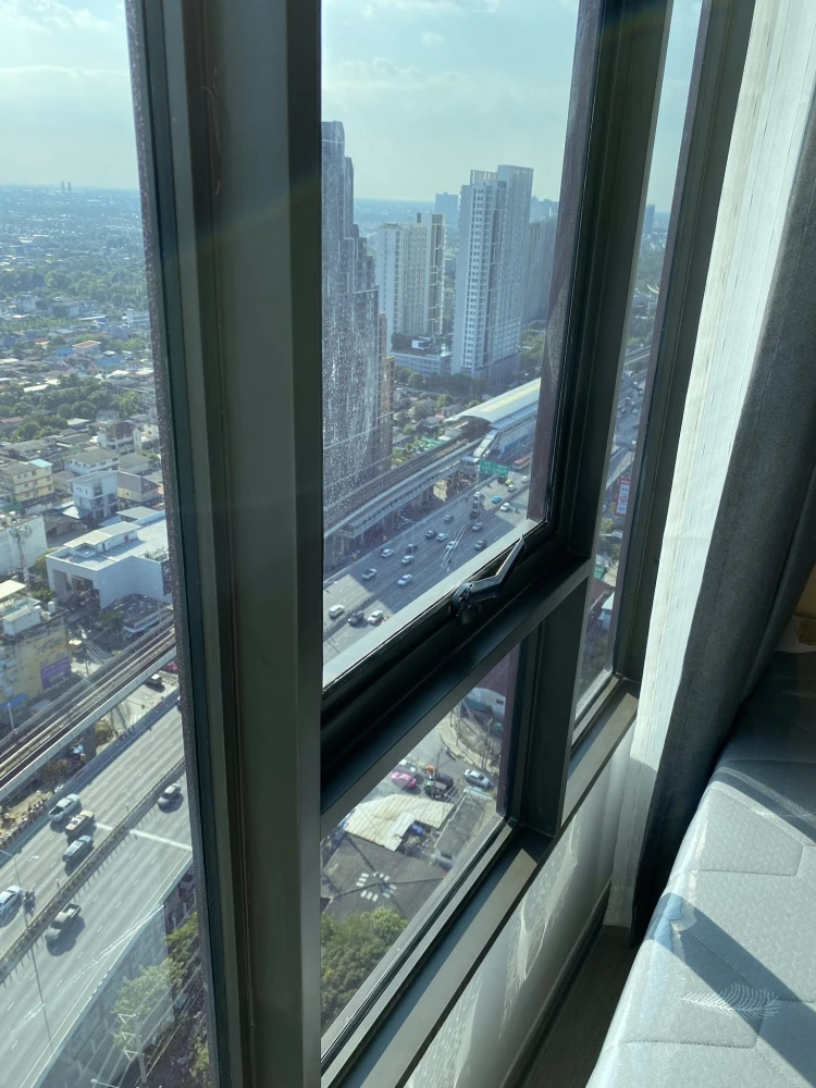 ให้เช่า Regent Home Wutthakat ห้องพร้อมอยู่ เฟอร์ + เครื่องใช้ไฟฟ้าครบ ชั้นสูง รีบจองเลย