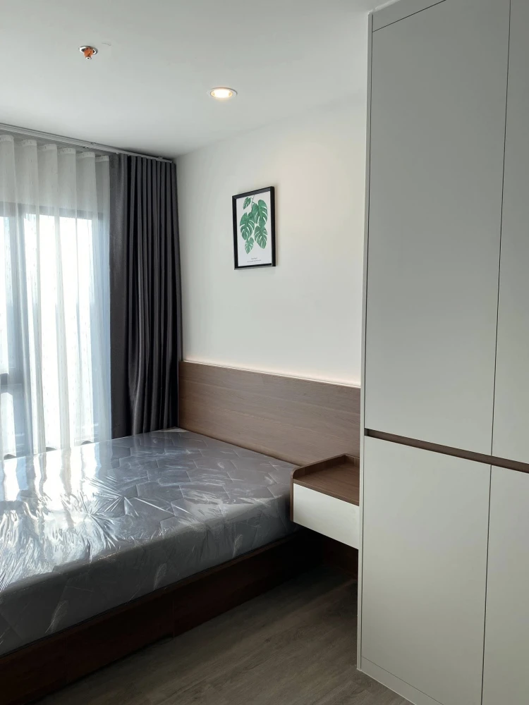 ให้เช่า Regent Home Wutthakat ห้องพร้อมอยู่ เฟอร ์เครื่องใช้ไฟฟ้าครบ มาแต่ตัวเข้าอยู่ได้เลย อย่าพลาด