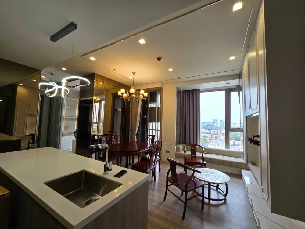 ให้เช่า Rhythm Charoenkrung Pavillion 2 ห้องนอน มาพร้อมการตกแต่งที่ครบครัน จองเลย