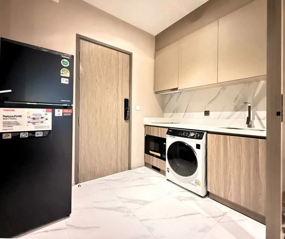 ให้เช่า Rhythm Ekkamai Estate  ชั้น 24 วิวโปร่ง โล่ง สบายตา จองเลย ห้ามพลาด ด่วนๆ